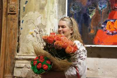 В Главном музее Хакасии открылась выставка московской художницы Аси Феоктистовой