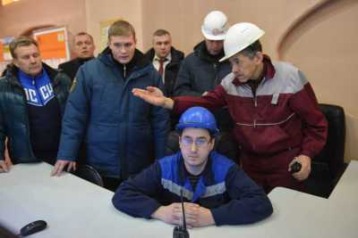 Глава Хакасии проводит оперативный штаб на месте аварии в Черногорске