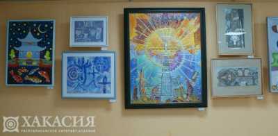 В Абаканской картинной галерее — живопись, графика, рельефная мозаика