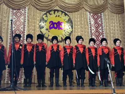 Юные казаки Хакасии отметили праздник зимних казачьих игр