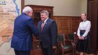 Глава Хакасии поблагодарил делегацию, которая вывезла раненых детей Донбасса