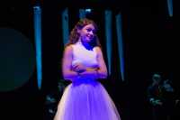 Женственная и нежная: студентка из Москвы дебютировала на театральной сцене в Абакане
