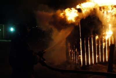 Огненная беда пришла в дома и бани к жителям Хакасии
