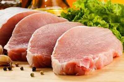 Владельца абаканской мясной лавки оштрафовали за подозрительную свинину
