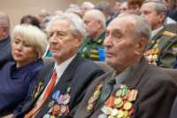В Хакасии вручили награды ветеранам военной службы