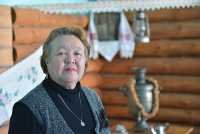 Елена Барашкова, директор музея, всегда старается пополнить фонд. 