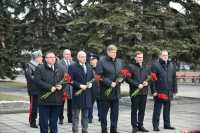 Полпред президента и первые лица Хакасии почтили память жертв теракта