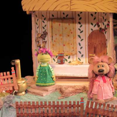 Хакасский национальный театр кукол «Сказка» открывает двери в «Теремок»