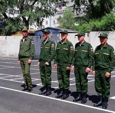 Призывников Хакасии торжественно отправляют в армию