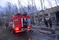 МЧС Хакасии: в Черногорске на пожаре работают 53 человека и 11 единиц техники