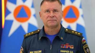 Глава МЧС России на вертолёте облетел тайгу в Хакасии