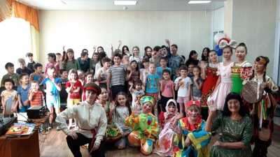 Жители Хакасии поддержали акцию «Подарок другу»