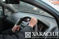 Жителей Хакасии обвинили в угоне девяти автомобилей