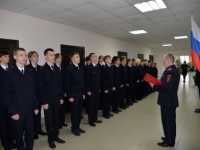 В Хакасии полицейский класс окончили 32 школьника