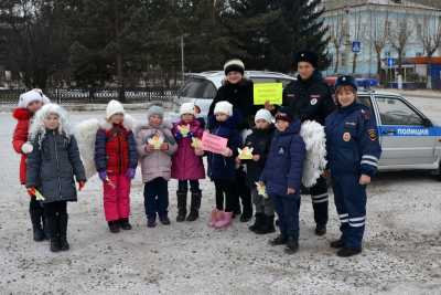 Школьники Хакасии почтили память жертв ДТП