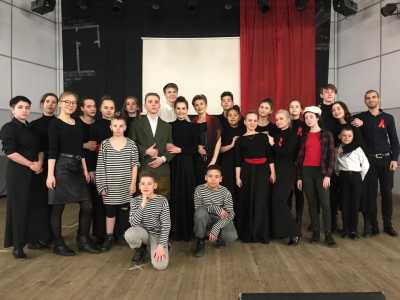 Юные актеры из Хакасии показали в Кемерове спектакль о гибели царской семьи