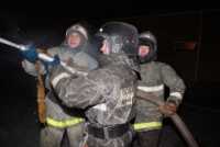 В Хакасии тушили горящую электроопору