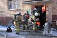 Огнеборцы в Аскизском районе тушили заброшенный дом