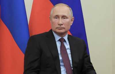 Путин раскритиковал Сбербанк за отказ помочь пострадавшим от паводка