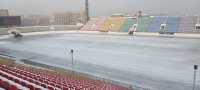 Ледяную корку на «подушке» начали делать на стадионе «Саяны» в Абакане
