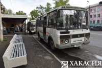 В Абакане проследили за дачными автобусами