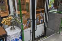 Дети украсили абаканские троллейбусы к Новому году