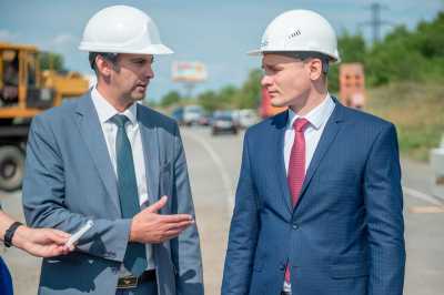 Глава Хакасии проверил строительство путепровода на трассе Абакан – Саяногорск