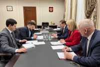 Глава Хакасии встретился с заместителем министра науки и высшего образования РФ Айратом Гатиятовым