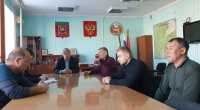 Министр спорта Хакасии оценил ход стройки футбольного поля в Таштыпе