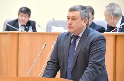 Министр финансов Хакасии Игорь Тугужеков представил депутатам меры поддержки малого бизнеса, которые правительство республики намерено реализовать в 2023 году. 