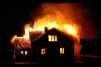 В Хакасии мужчины спалили дом, устанавливая электрооборудование