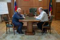 Руководитель Хакасии обсудил с членом ЦИК предстоящие выборы