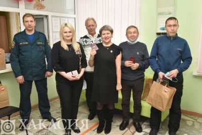 В Хакасии наградили почётных доноров