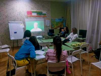 Участники проекта «Лаборатория навыков будущего» проводят первые открытые уроки в школах Хакасии