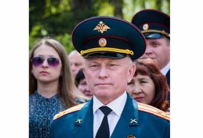 Военный комиссар Хакасии поздравил участников Сталинградской битвы