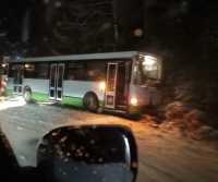 Автобус съехал в кювет на трассе Майна-Саяногорск