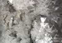 Ледяные кристаллы покрыли входы в пещеры Хакасии