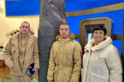Юнармейцы из Хакасии посетили Международную выставку «Россия»
