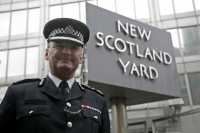 Британская полиция нашла двух виновных в отравлении Скрипалей